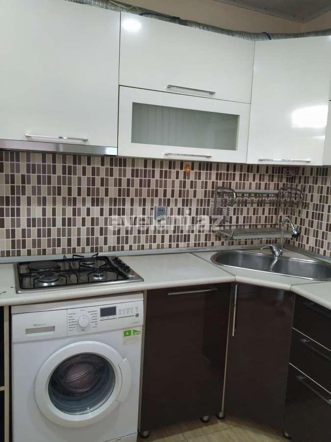 Kirayə verilir, həyət evi / bağ, 2 otaqlı, 50 m², Bakı, Xətai r, Əhmədli q.