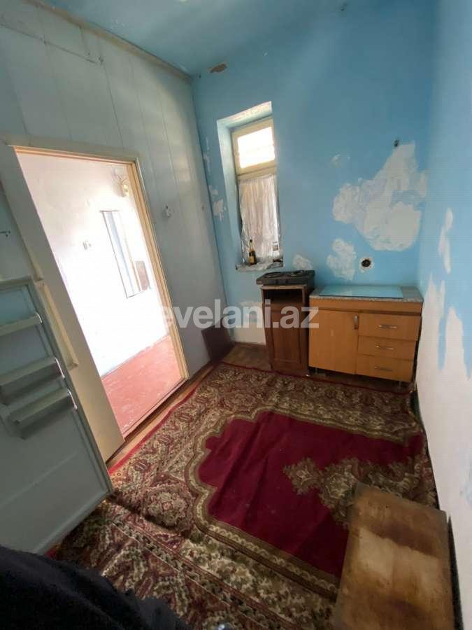 Rent, old building, 3 room, 66 m², Baku, Surakhani r, Yeni Guneshli d, Khalglar Doslugu m.
