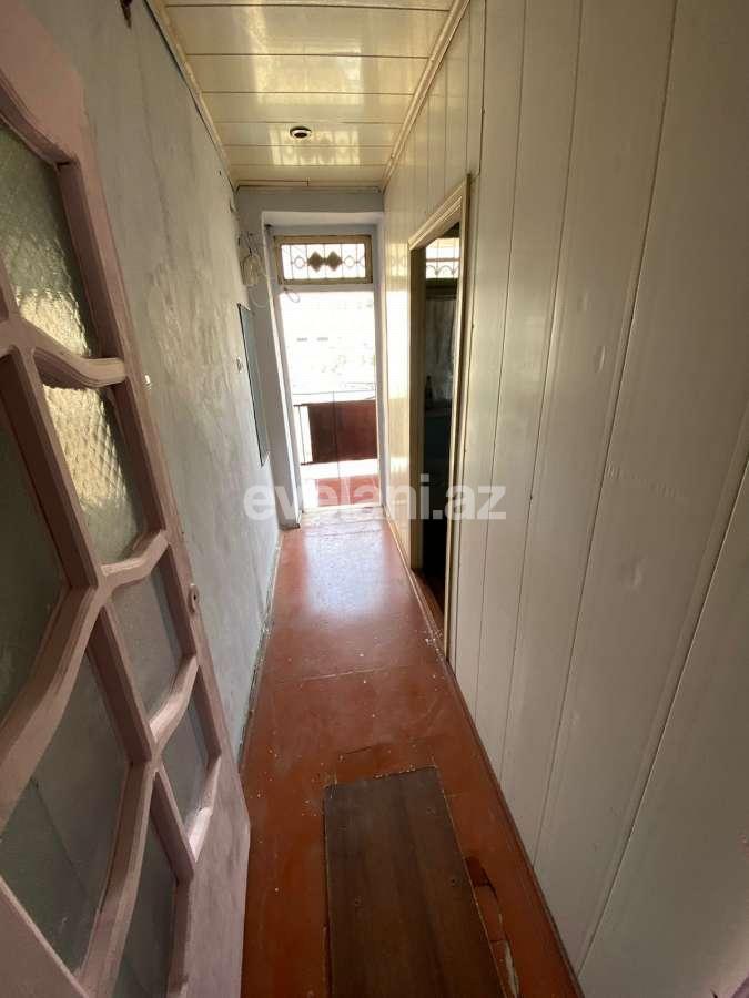 Rent, old building, 3 room, 66 m², Baku, Surakhani r, Yeni Guneshli d, Khalglar Doslugu m.