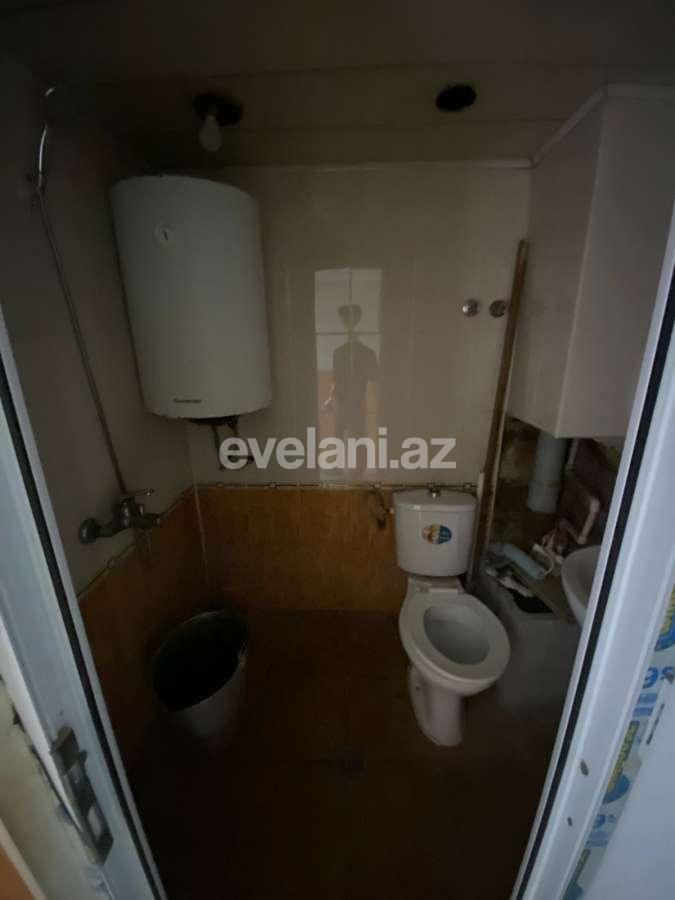 Rent, old building, 3 room, 66 m², Baku, Surakhani r, Yeni Guneshli d, Khalglar Doslugu m.