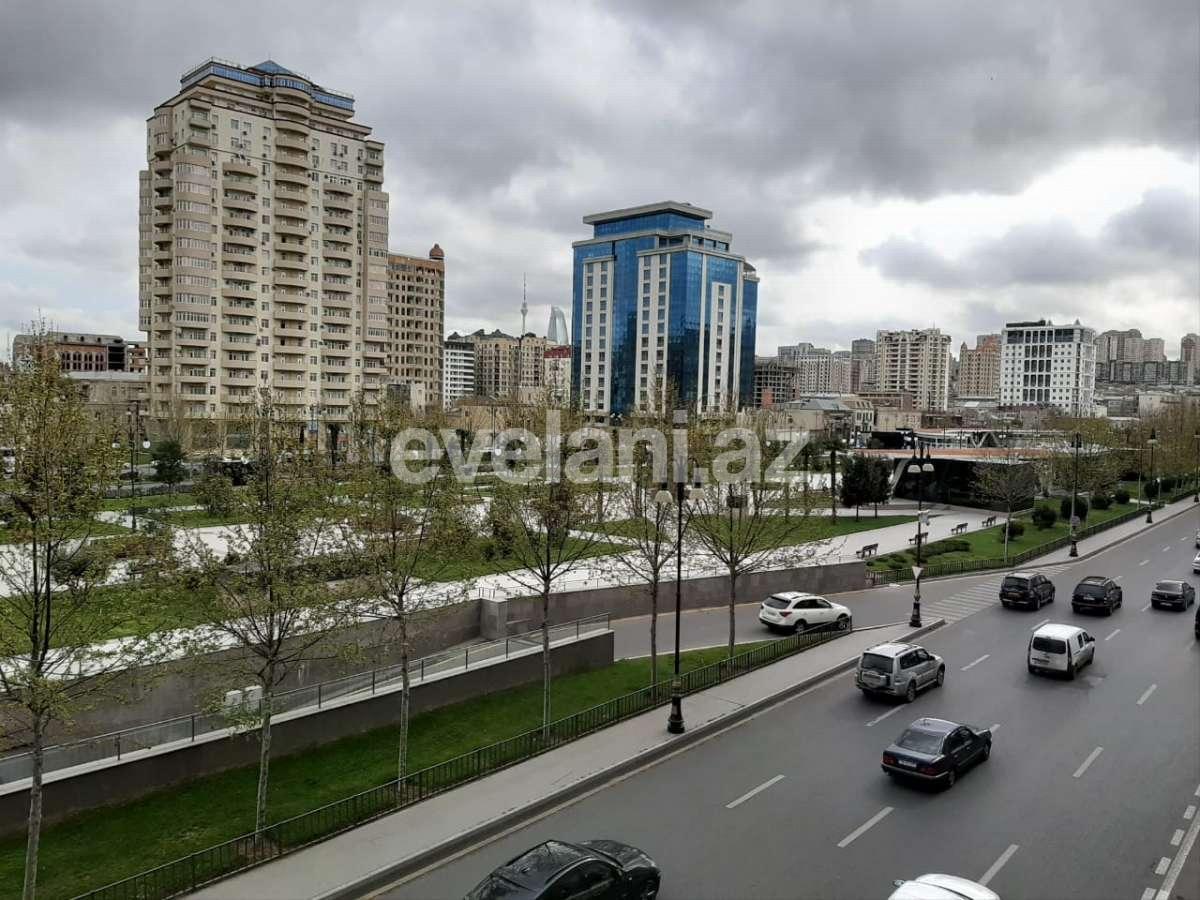 Satılır, köhnə tikili, 1 otaqlı, 45 m², Bakı, Səbail r, 28 may m.