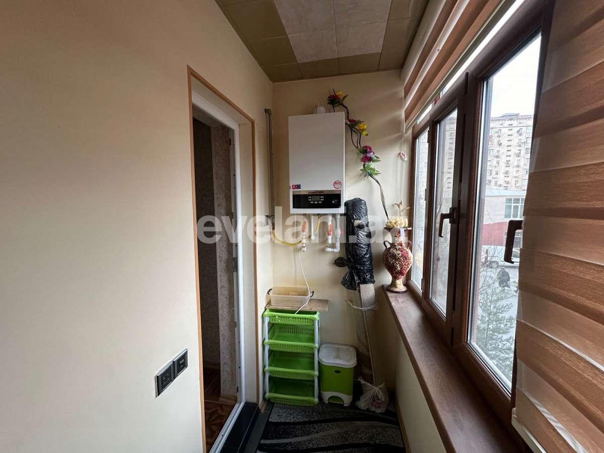 Satılır, köhnə tikili, 3 otaqlı, 70 m², Sumqayıt, 9-cu mikrorayon r.