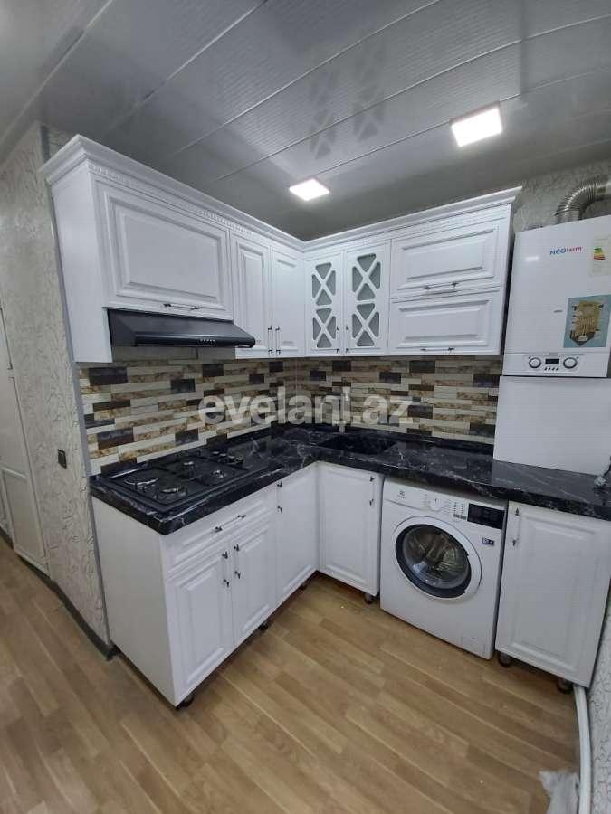 Satılır, köhnə tikili, 2 otaqlı, 46 m², Sumqayıt, 8-ci mikrorayon r.