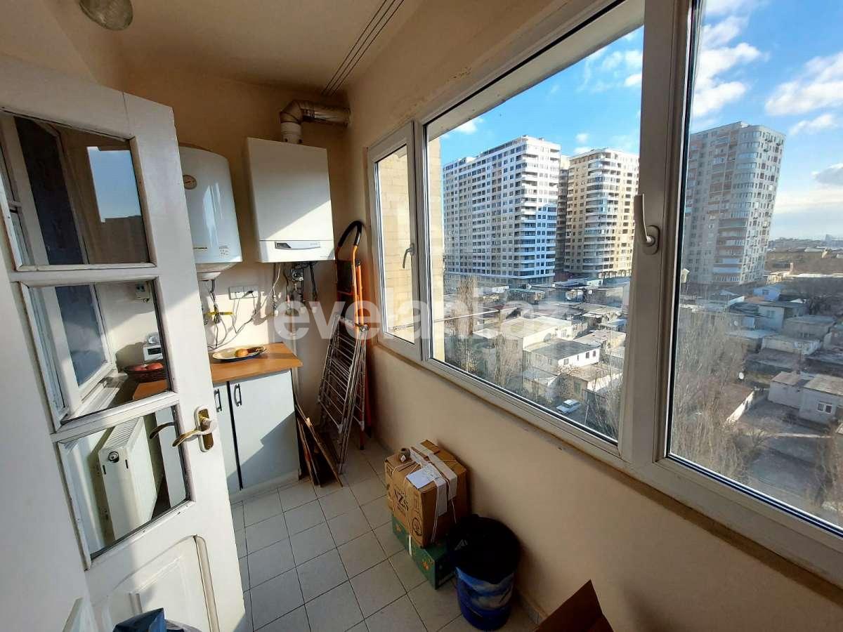 Kirayə verilir, köhnə tikili, 3 otaqlı, 79 m², Bakı, Yasamal r, Elmlər Akademiyası m.