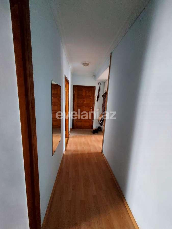 Kirayə verilir, köhnə tikili, 3 otaqlı, 79 m², Bakı, Yasamal r, Elmlər Akademiyası m.