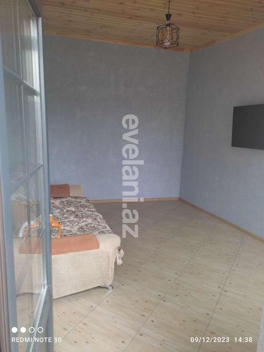 Satılır, həyət evi / bağ, 4 otaqlı, 75 m², Bakı, Abşeron r, Saray q.