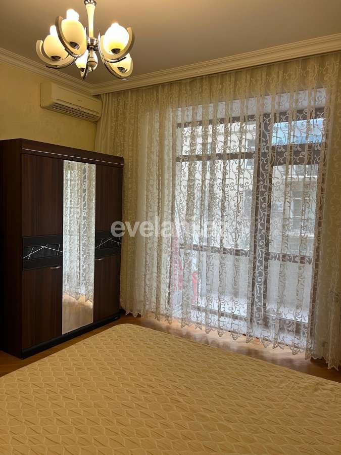 Сдаётся, вторичка, 2-комнаты, 65 m², Баку, Сабаильский r.