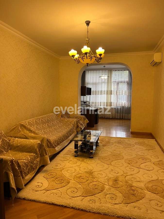 Сдаётся, вторичка, 2-комнаты, 65 m², Баку, Сабаильский r.