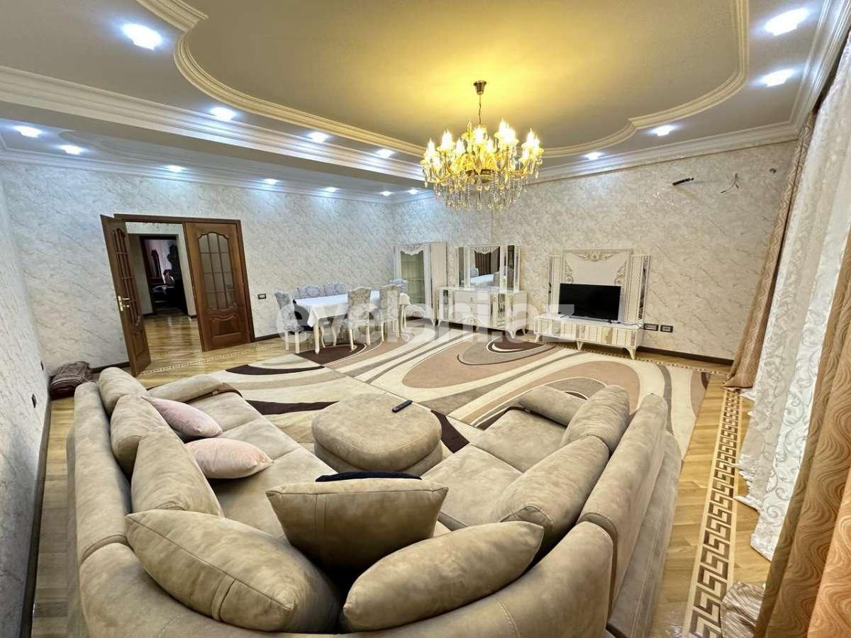 Сдаётся, новостройка, 3-комнаты, 160 m², Баку, Насиминский r, 28 мая m.