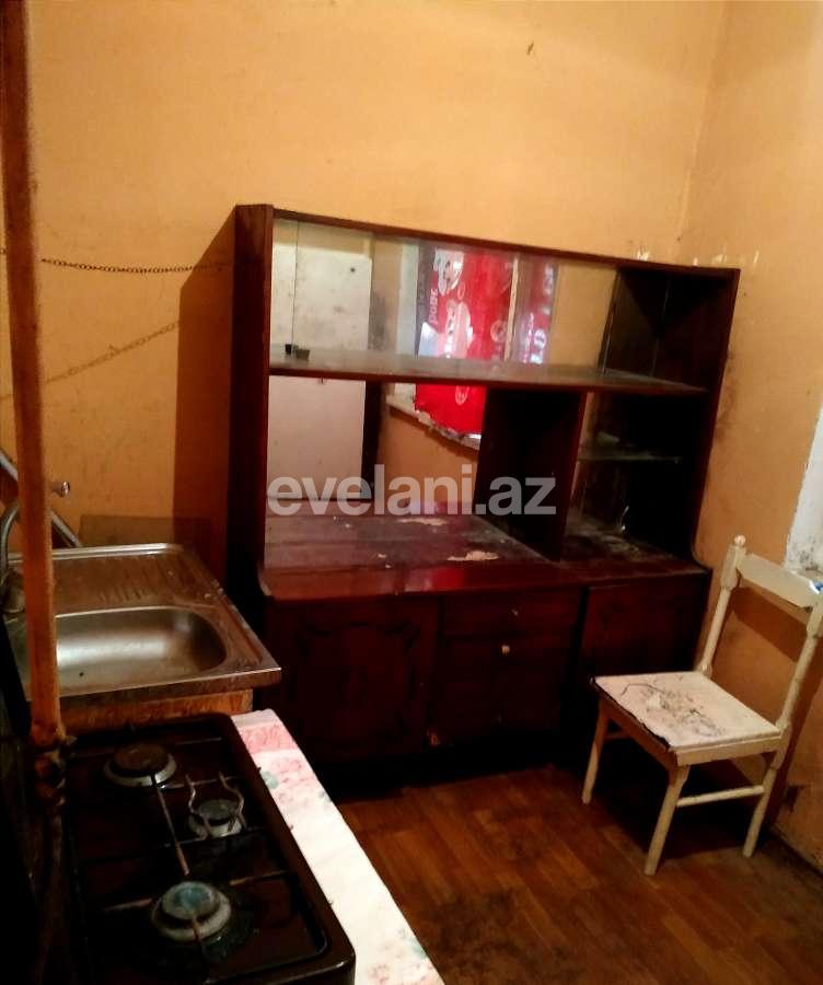 Satılır, köhnə tikili, 2 otaqlı, 42.8 m², Bakı, Suraxanı r, Qaraçuxur q.