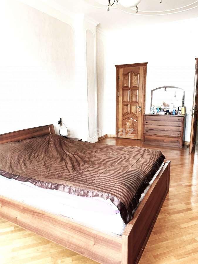 Kirayə verilir, yeni tikili, 4 otaqlı, 240 m², Bakı, Nəsimi r, 28 may m.