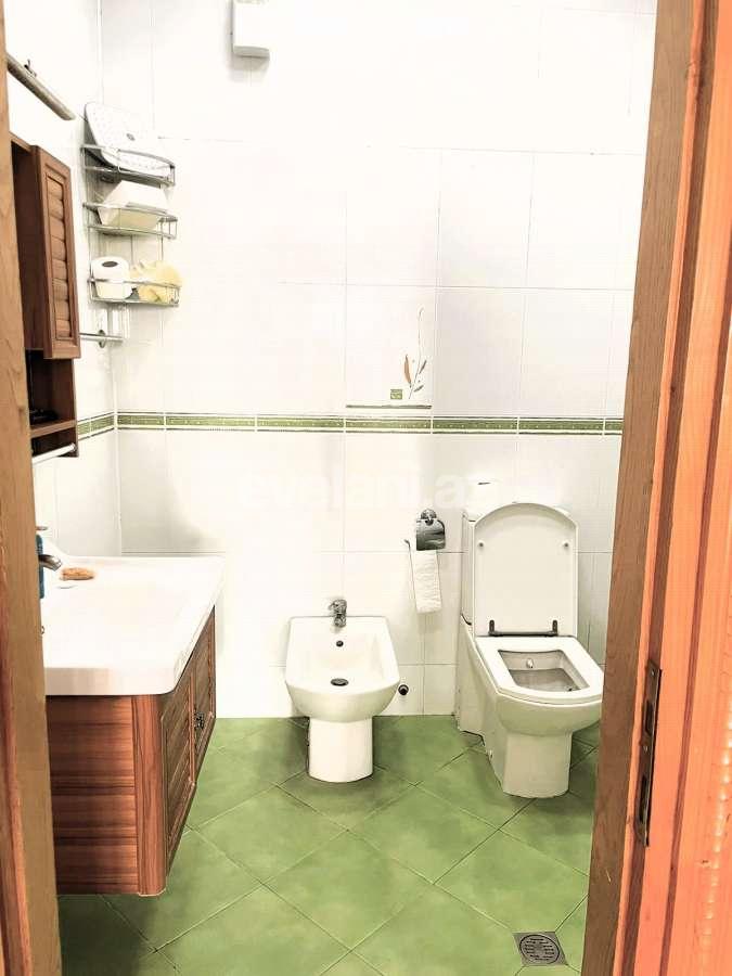 Kirayə verilir, yeni tikili, 4 otaqlı, 240 m², Bakı, Nəsimi r, 28 may m.