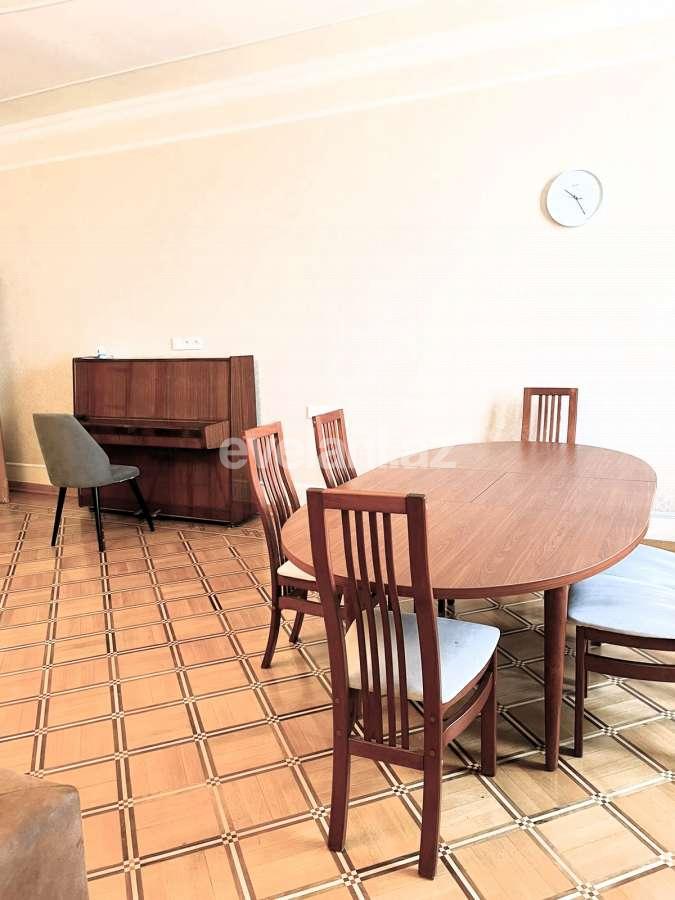 Kirayə verilir, yeni tikili, 4 otaqlı, 240 m², Bakı, Nəsimi r, 28 may m.