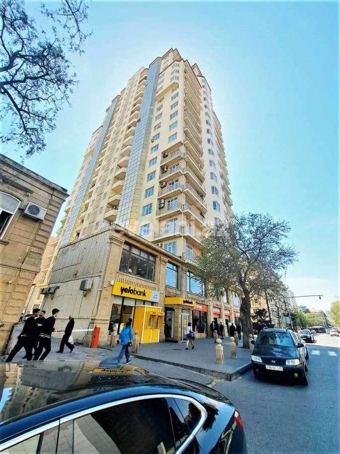 Kirayə verilir, yeni tikili, 4 otaqlı, 240 m², Bakı, Nəsimi r, 28 may m.
