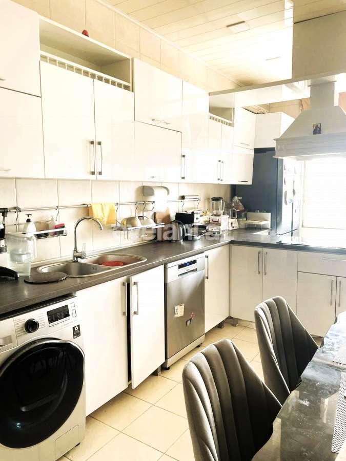 Kirayə verilir, yeni tikili, 4 otaqlı, 240 m², Bakı, Nəsimi r, 28 may m.