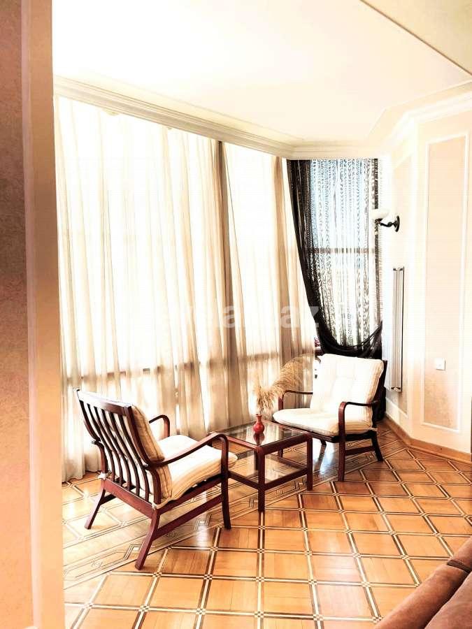 Kirayə verilir, yeni tikili, 4 otaqlı, 240 m², Bakı, Nəsimi r, 28 may m.