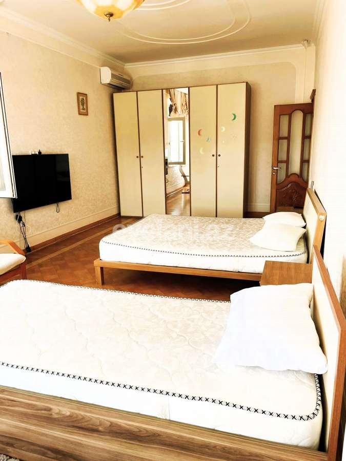Kirayə verilir, yeni tikili, 4 otaqlı, 240 m², Bakı, Nəsimi r, 28 may m.