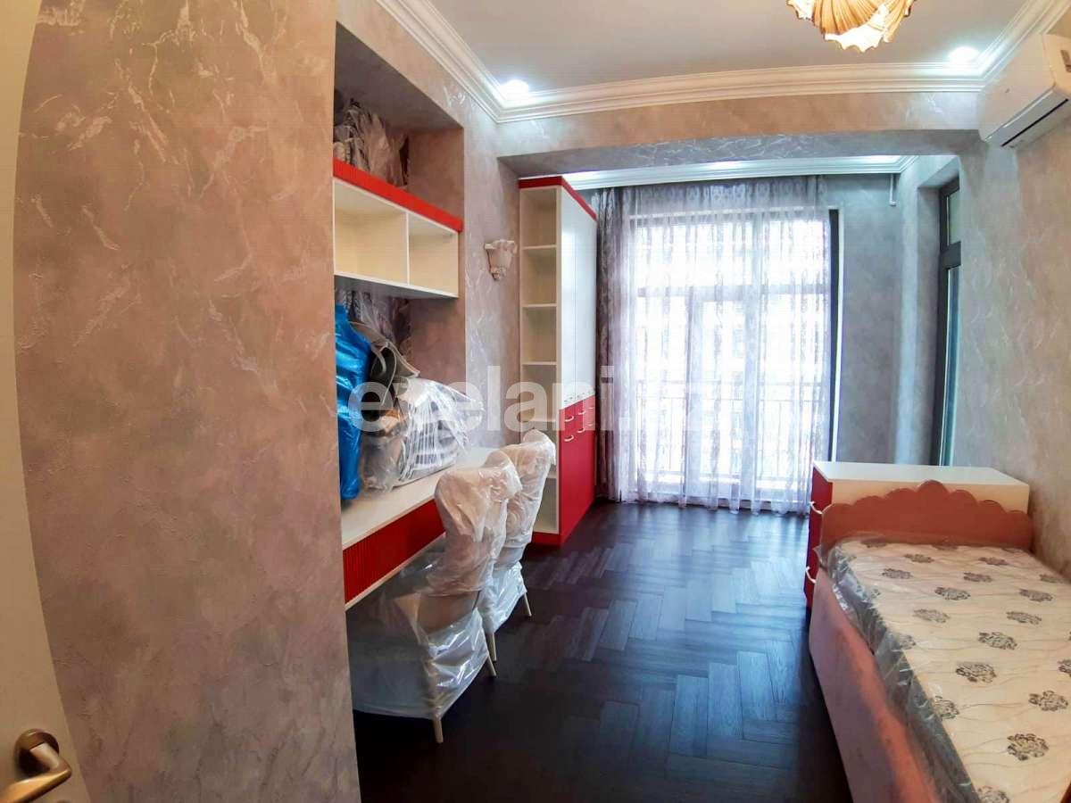 Satılır, yeni tikili, 3 otaqlı, 144 m², Bakı, Nəsimi r, 28 may m.