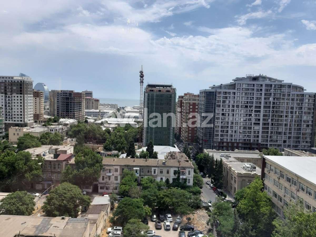 Satılır, yeni tikili, 3 otaqlı, 144 m², Bakı, Nəsimi r, 28 may m.