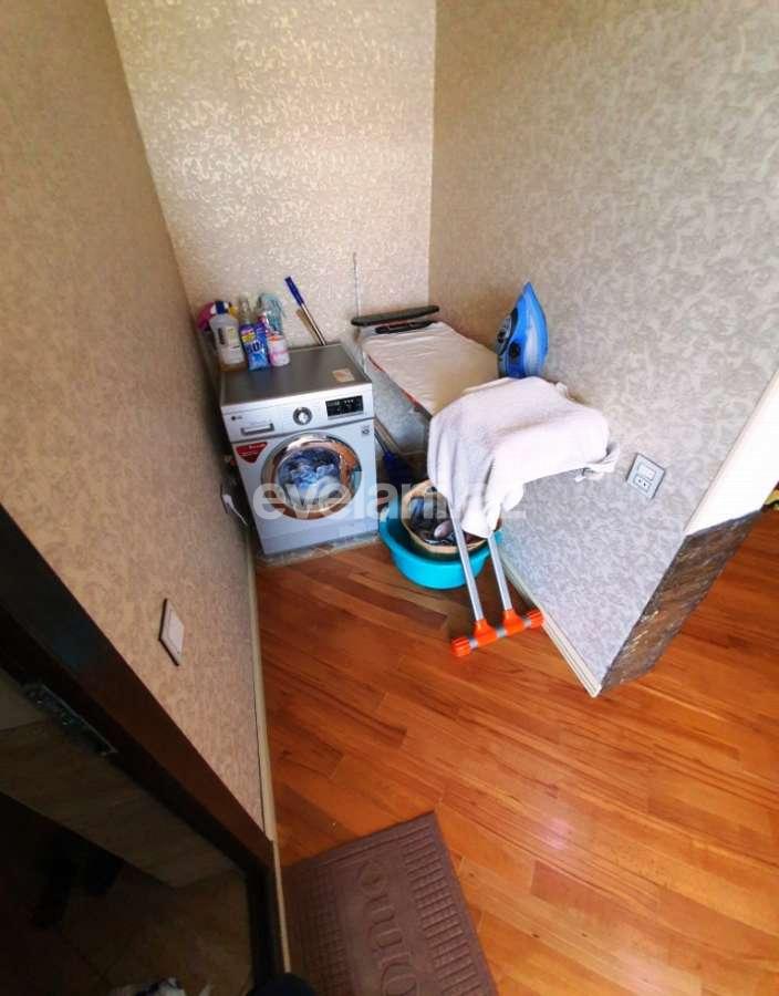 Satılır, həyət evi / bağ, 6 otaqlı, 300 m², Bakı, Abşeron r, Mehdiabad q, Azadlıq prospekti m.