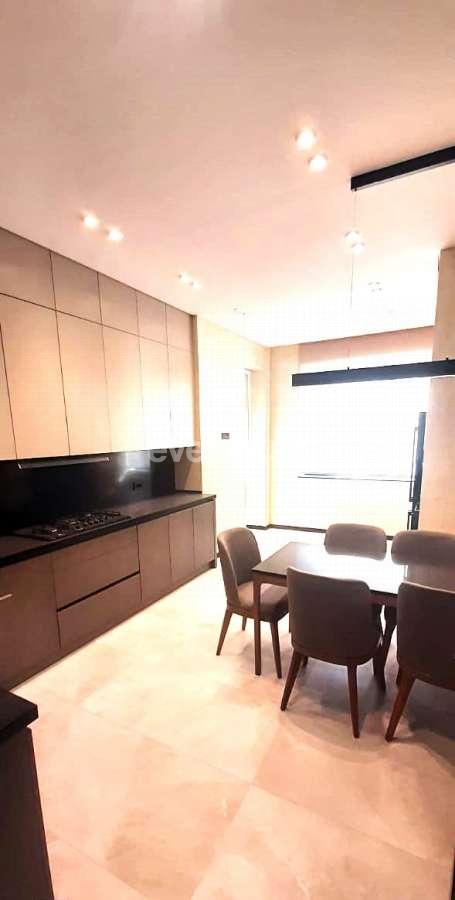 Kirayə verilir, yeni tikili, 4 otaqlı, 210 m², Bakı, Yasamal r, Yasamal q, Nizami m.