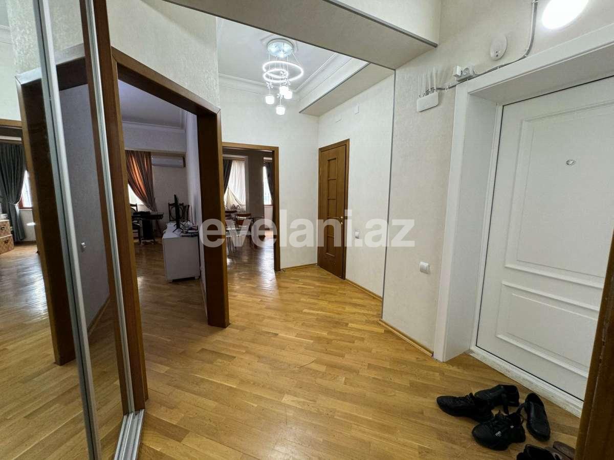 Satılır, yeni tikili, 2 otaqlı, 85 m², Bakı, Binəqədi r, 6-cı mikrorayon q, Memar Əcəmi m.