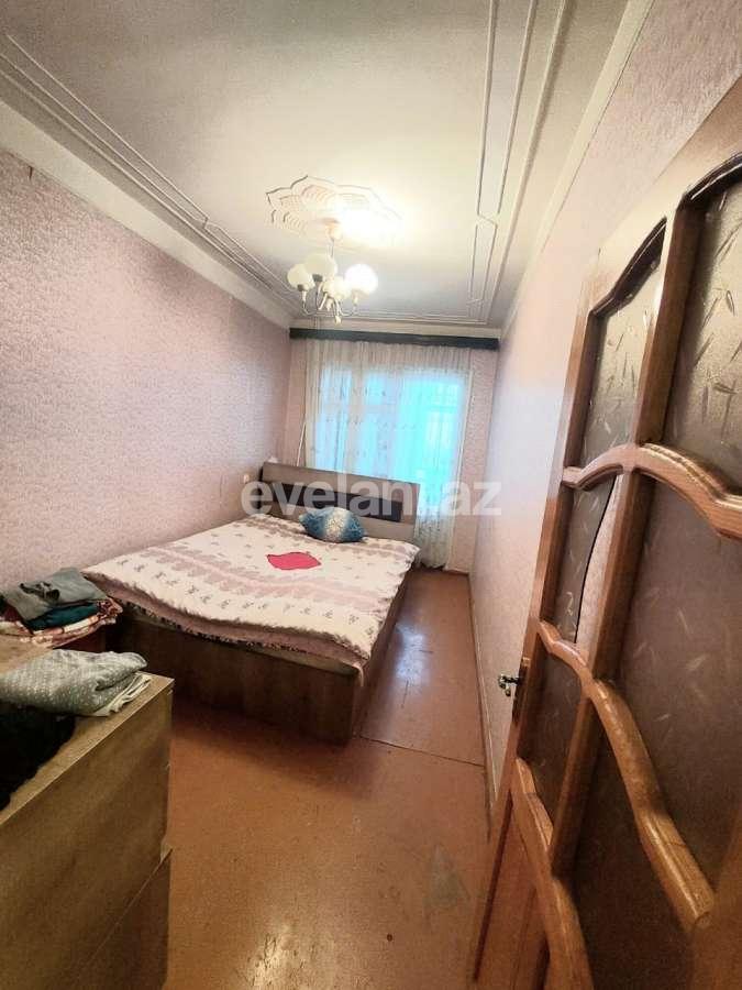Satılır, köhnə tikili, 3 otaqlı, 75 m², Sumqayıt, 17-ci mikrorayon r.