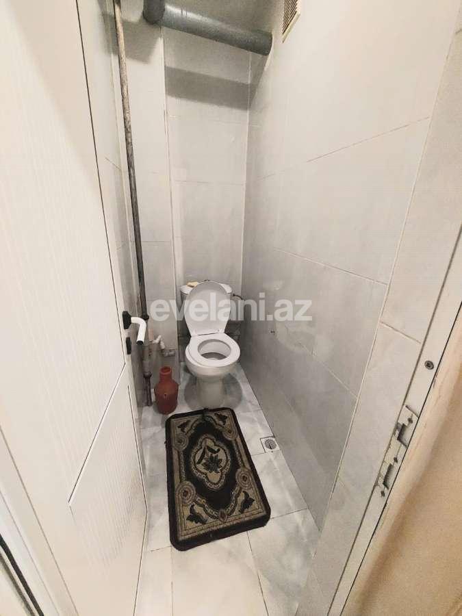 Satılır, köhnə tikili, 3 otaqlı, 75 m², Sumqayıt, 17-ci mikrorayon r.