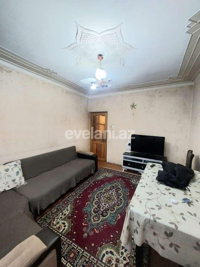 Satılır, köhnə tikili, 3 otaqlı, 75 m², Sumqayıt, 17-ci mikrorayon r.