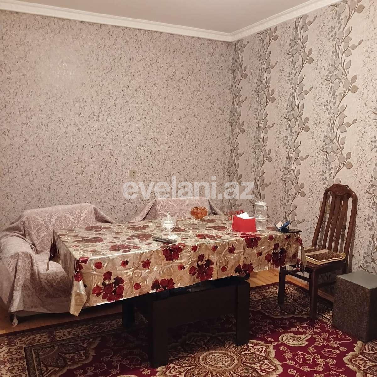 Satılır, həyət evi / bağ, 3 otaqlı, 70 m², Sumqayıt, 49-cu məhəllə r.