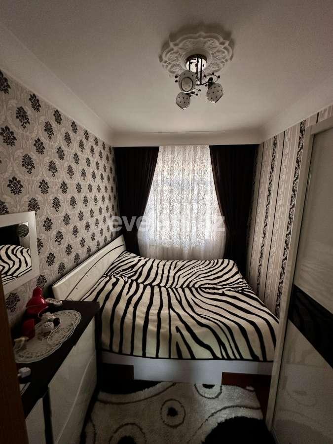 Satılır, köhnə tikili, 4 otaqlı, 82 m², Sumqayıt, 17-ci mikrorayon r.