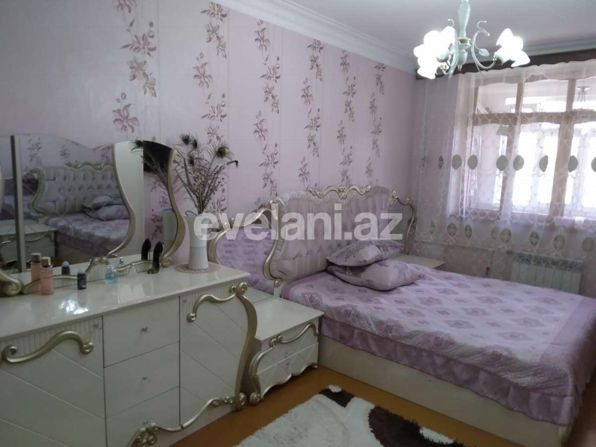 Satılır, köhnə tikili, 3 otaqlı, 75 m², Sumqayıt, 17-ci mikrorayon r.
