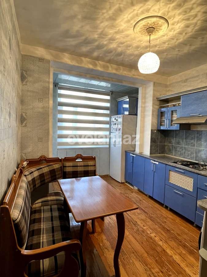 Satılır, köhnə tikili, 3 otaqlı, 80 m², Bakı, Xətai r, Həzi Aslanov m.