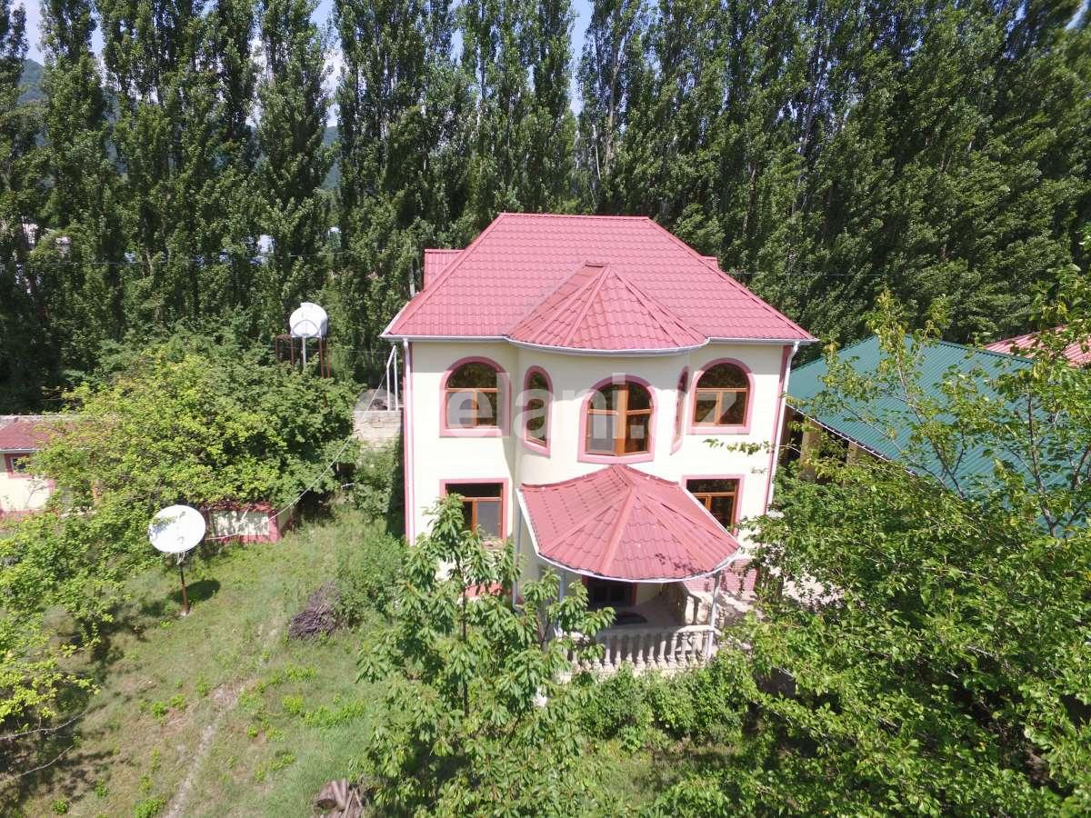 Satılır, həyət evi / bağ, 3 otaqlı, 144 m², İsmayıllı