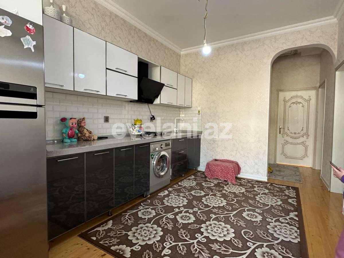Satılır, həyət evi / bağ, 5 otaqlı, 140 m², Bakı, Xətai r, Həzi Aslanov q, Həzi Aslanov m.