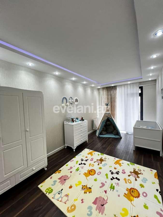 Satılır, yeni tikili, 4 otaqlı, 146 m², Bakı, Xətai r, Həzi Aslanov m.