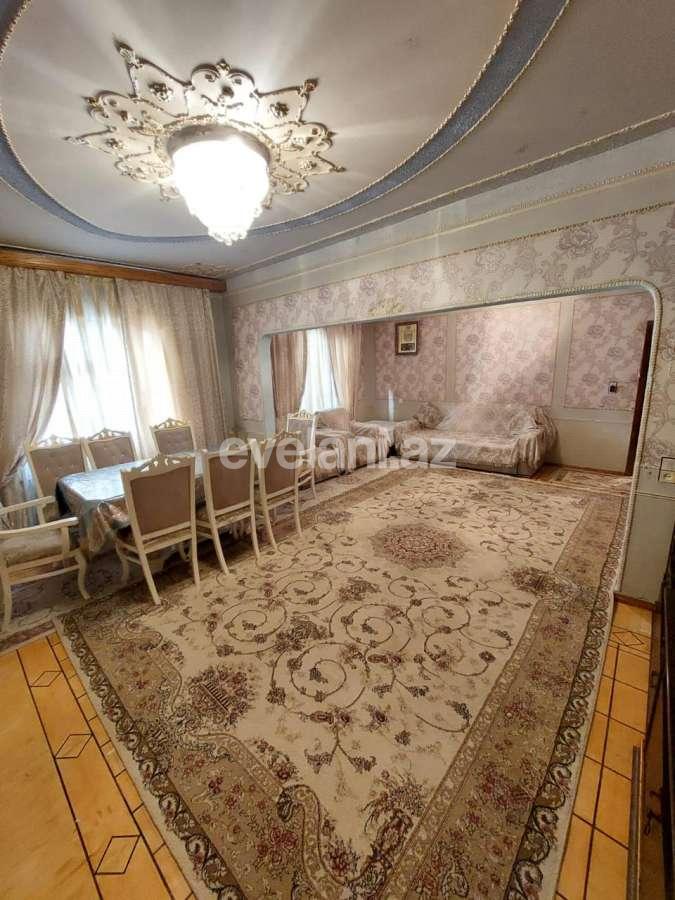 Satılır, köhnə tikili, 4 otaqlı, 120 m², Bakı, Yasamal r, Yeni Yasamal q, İnşaatçılar m.