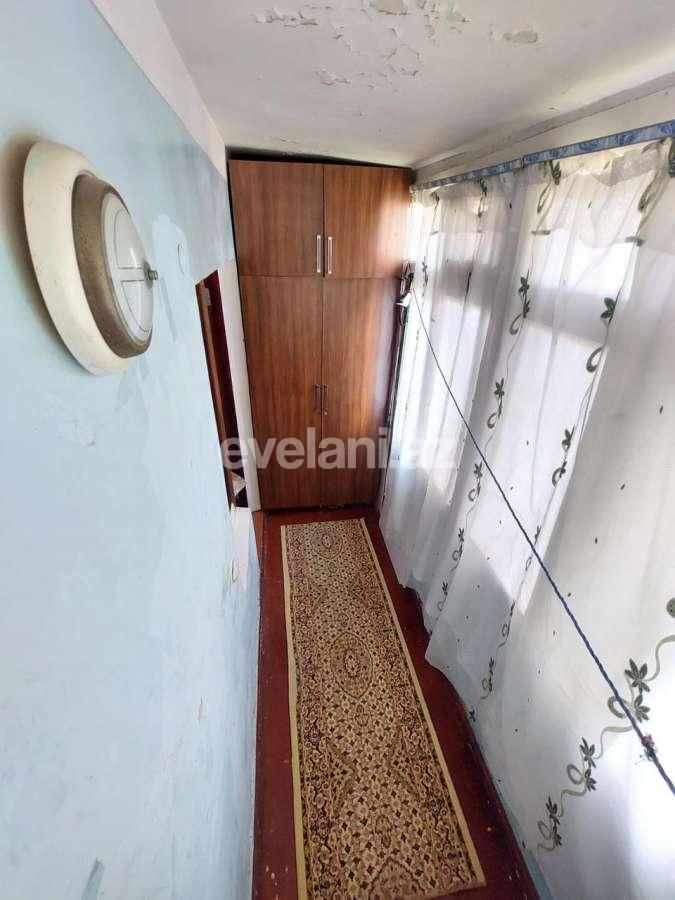 Satılır, köhnə tikili, 4 otaqlı, 120 m², Bakı, Yasamal r, Yeni Yasamal q, İnşaatçılar m.