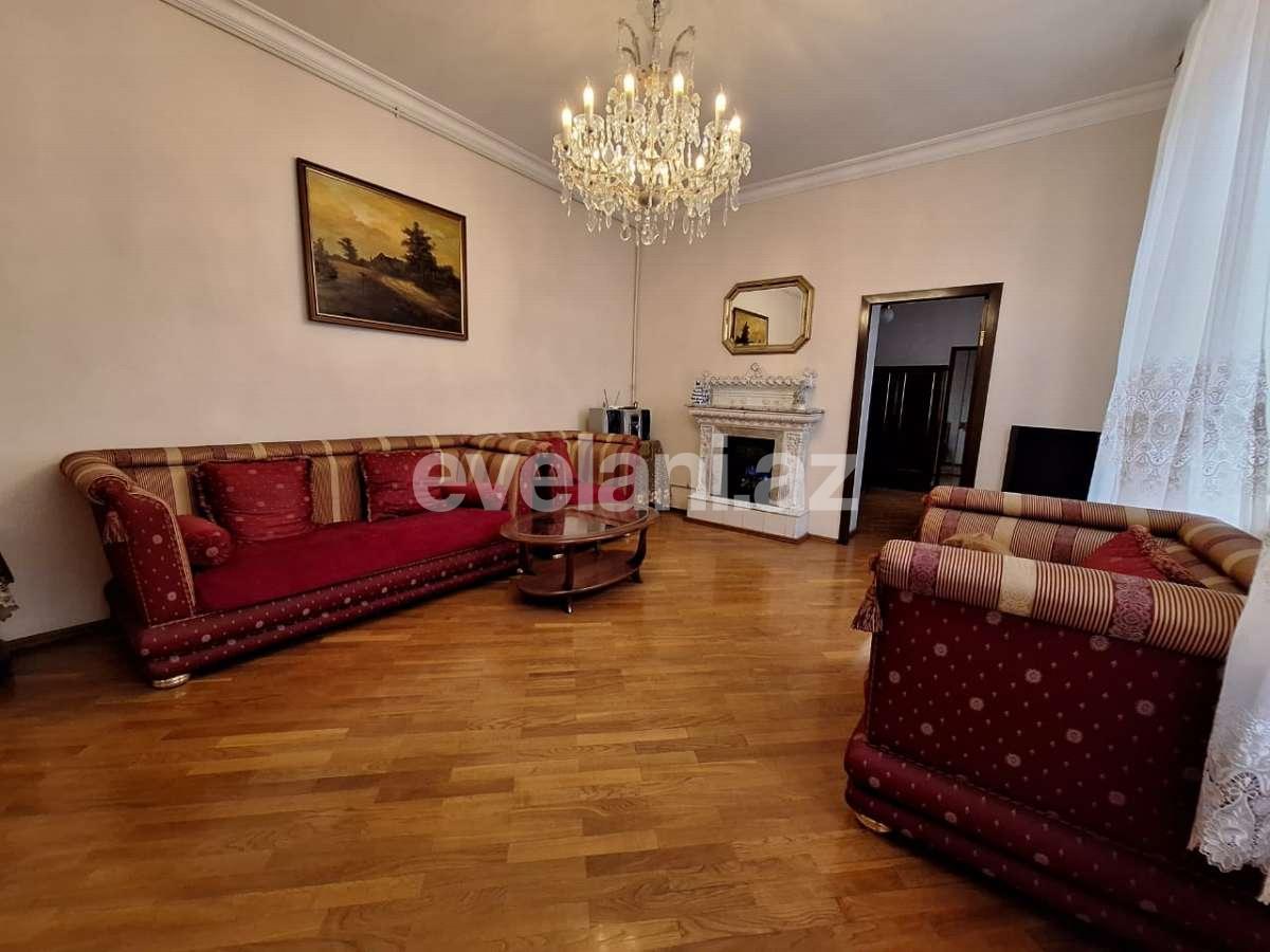 Satılır, köhnə tikili, 3 otaqlı, 70 m², Bakı, Nəsimi r, 28 may m.