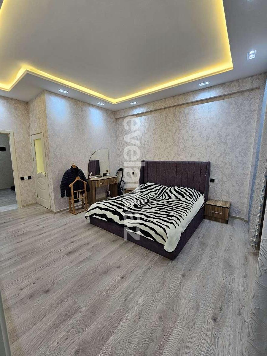 Satılır, yeni tikili, 3 otaqlı, 70 m², Bakı, Suraxanı r, Yeni Günəşli q.