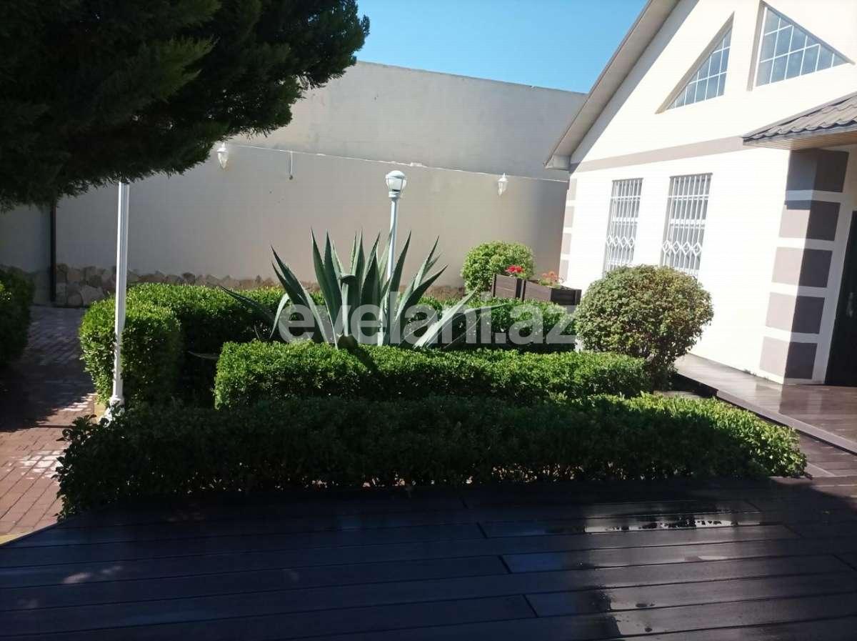 Kirayə verilir, köhnə tikili, 3 otaqlı, 150 m², Bakı, Xəzər r, Şüvəlan q.