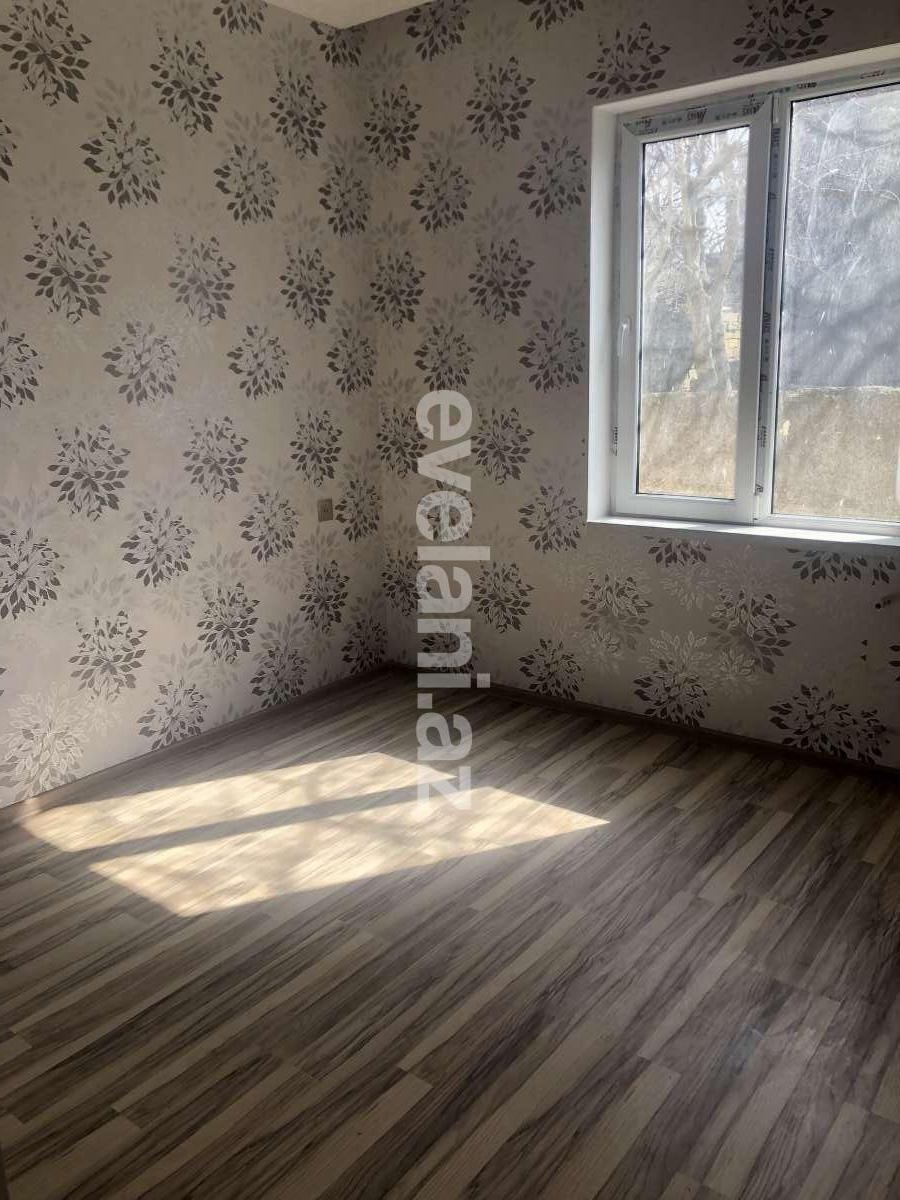 Satılır, həyət evi / bağ, 3 otaqlı, 80 m², Bakı, Abşeron r, Saray q.