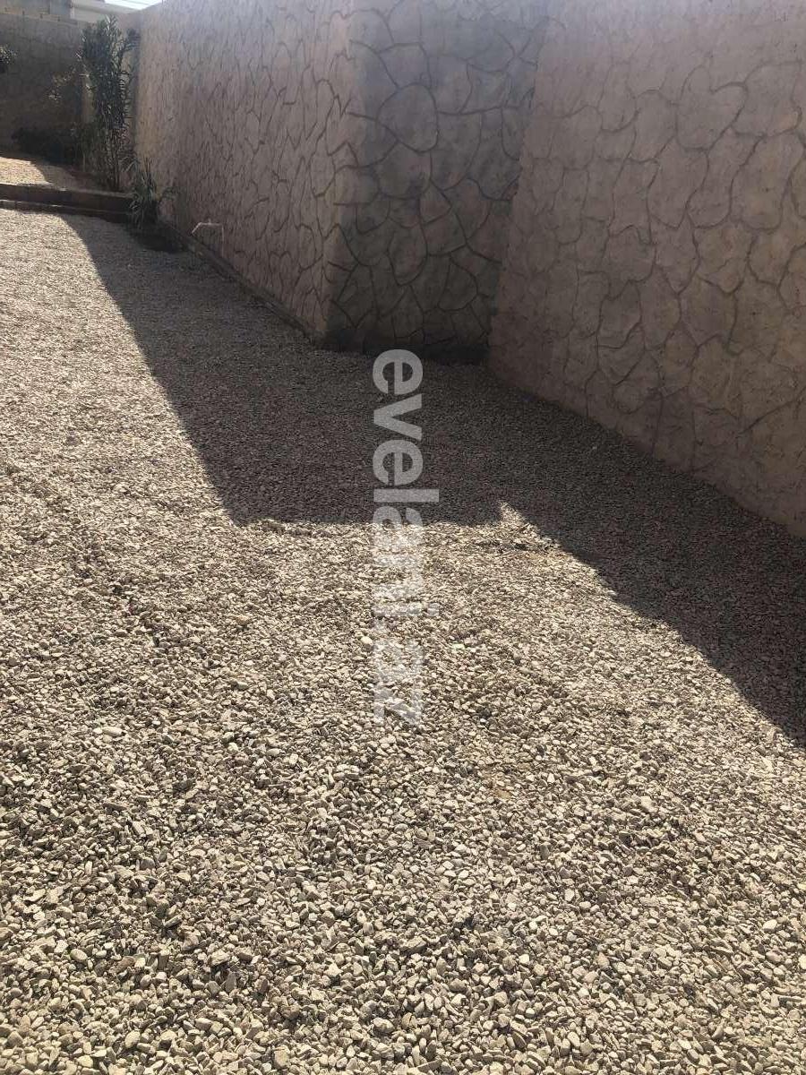 Satılır, həyət evi / bağ, 3 otaqlı, 80 m², Bakı, Abşeron r, Saray q.