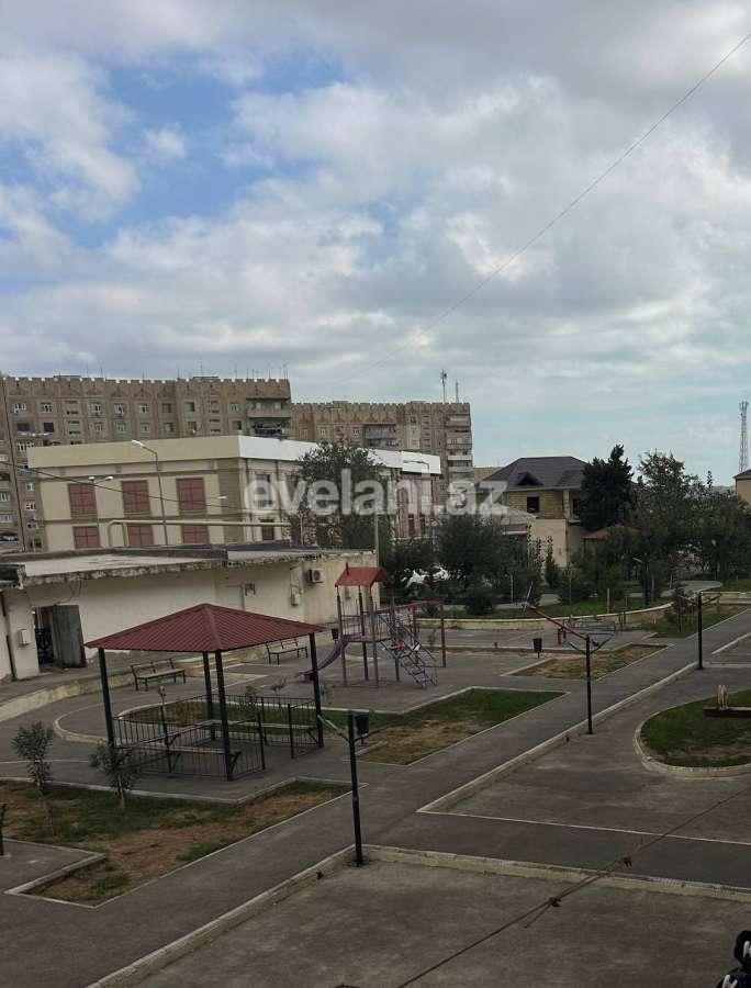 Satılır, köhnə tikili, 4 otaqlı, 80 m², Bakı, Qaradağ r, Lökbatan q.