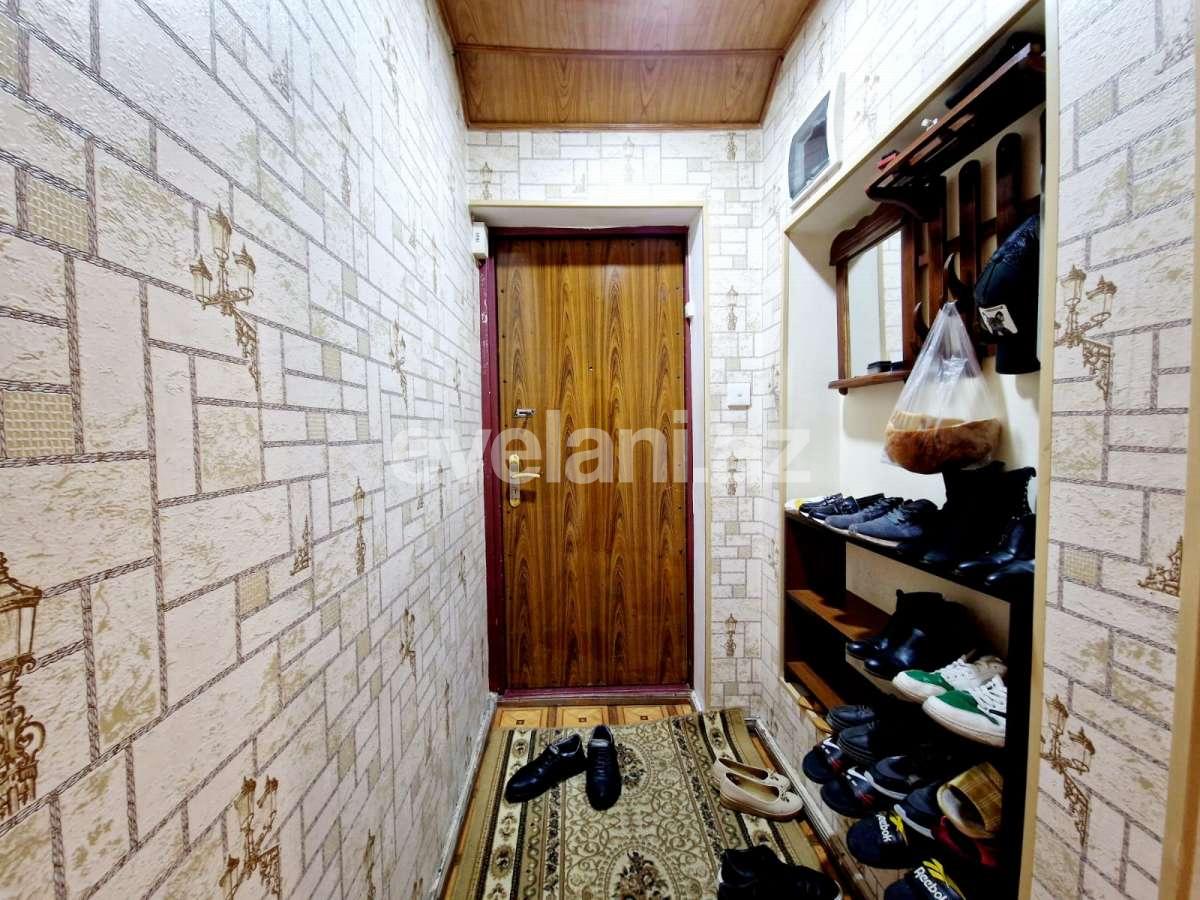 Satılır, köhnə tikili, 3 otaqlı, 69.98 m², Bakı, Nizami r, Qara Qarayev m.