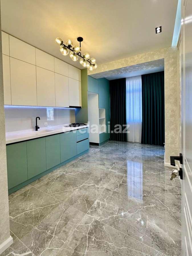 Satılır, yeni tikili, 3 otaqlı, 135 m², Bakı, Abşeron r, Novxanı q.