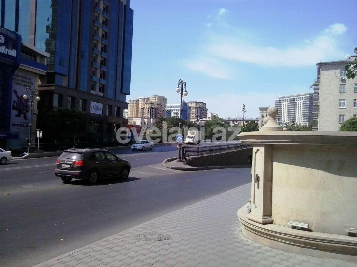 Продаётся, новостройка, 3-комнаты, 135 m², Баку, Насиминский r, Низами m.