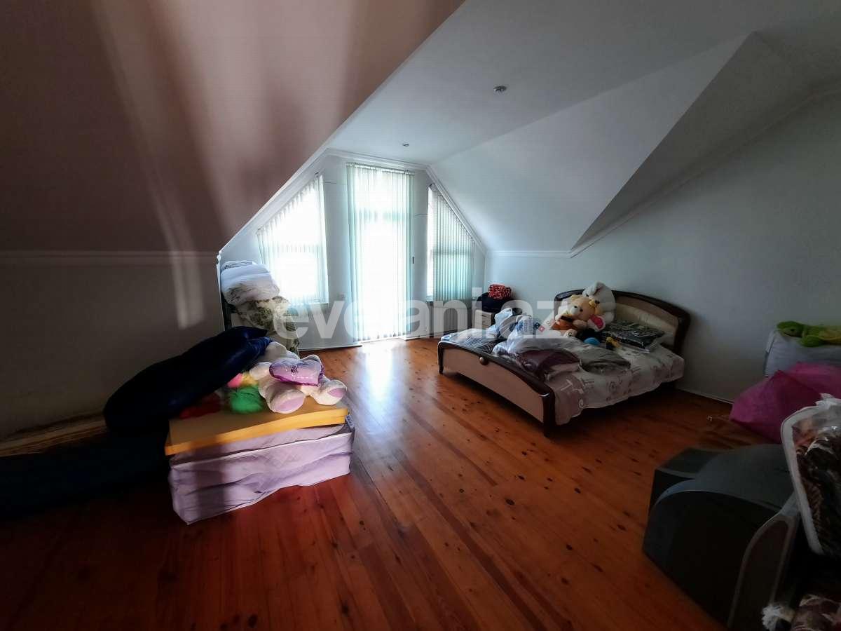 Satılır, həyət evi / bağ, 6 otaqlı, 220 m², Bakı, Abşeron r, Novxanı q.