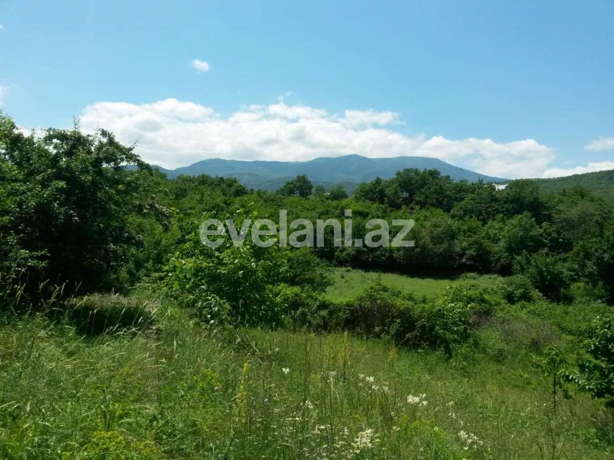 Satılır, həyət evi / bağ, 8 otaqlı, 265 m², Quba