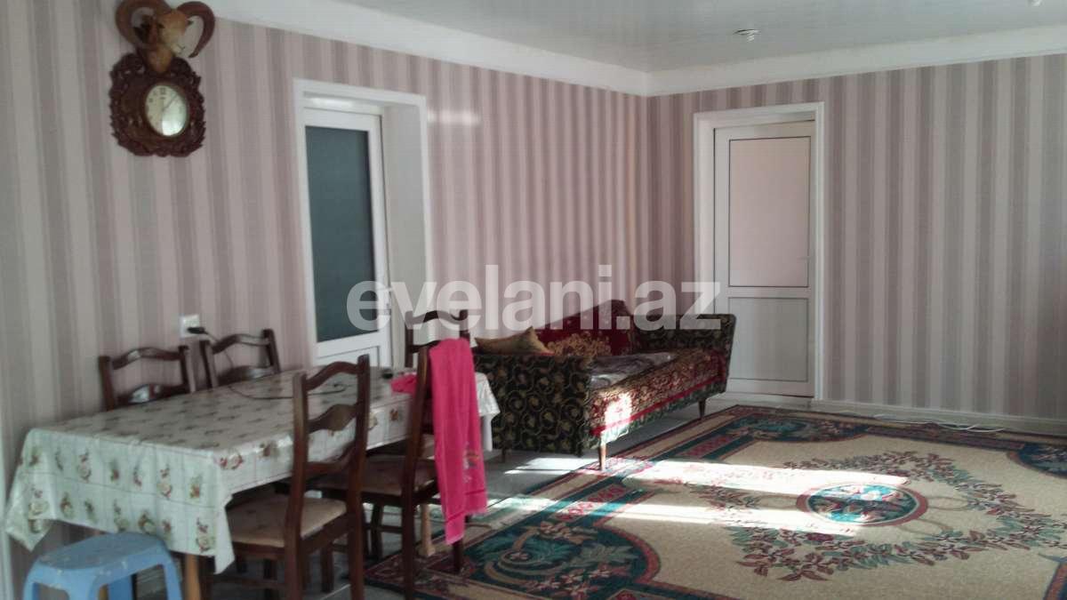 Satılır, həyət evi / bağ, 8 otaqlı, 265 m², Quba